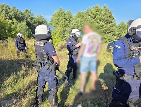 Policjanci nie dopuścili do ustawki kiboli. Planowali bijatykę przy opuszczonej stacji benzynowej