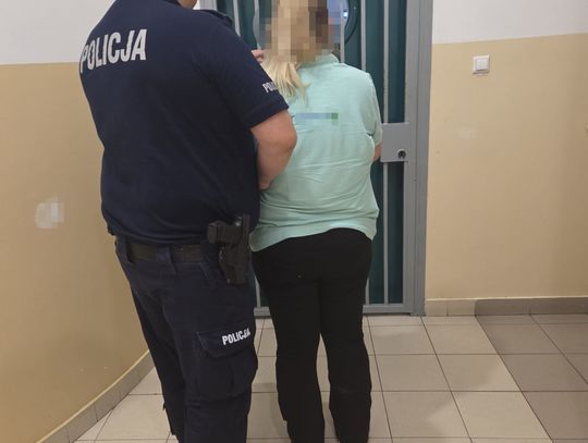 Policjanci przyszli do niej w innej sprawie. Z pracy pojechała prosto do więzienia