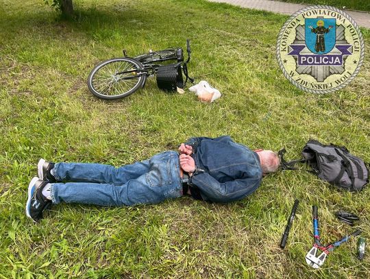 Policjanci zastawili pułapkę na złodzieja rowerów, a on połknął haczyk. Został złapany na gorącym uczynku