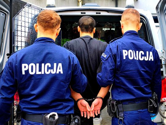 Policjanci zatrzymali dwóch poszukiwanych Gruzinów. Jeden z nich wrócił do Polski z nowym nazwiskiem