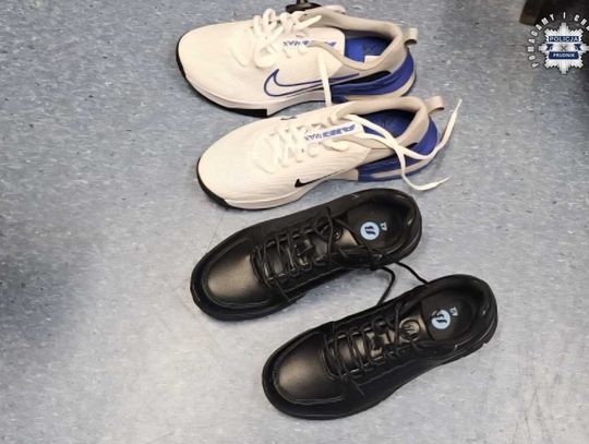 Policjanci zatrzymali podejrzaną taksówkę. W środku narkotyki i fanty z kradzieży sklepowych