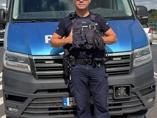 Policjant przed służbą zauważył busa jadącego wężykiem i ruszył za nim. Kierowca miał ponad 3 promile