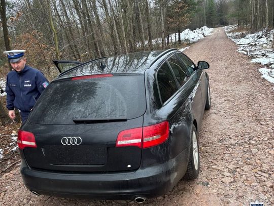 Policyjny pościg za audi. Kierowca uciekał, bo bał się mandatu za przekroczenie prędkości o 11 km/h