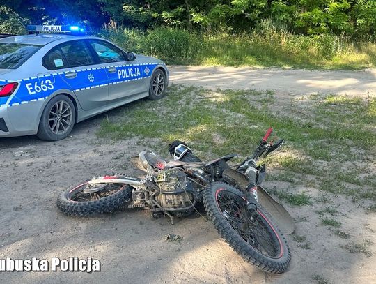 Policyjny pościg za crossem, który nie zatrzymał się do kontroli. Kierowca miał sporo na sumieniu