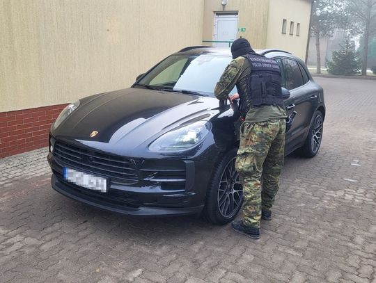 Litwin jechał kradzionym Porsche z Niemiec. Wpadł podczas kontroli Straży Granicznej