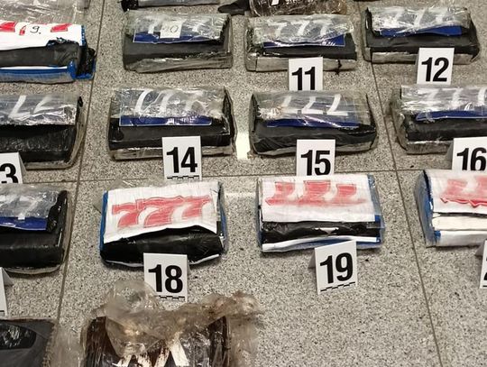 Porzucona walizka, a w środku 25 kg czystej kokainy. Mogło dojść do podmiany bagażu