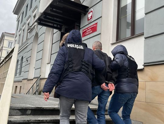 Poszukiwany 45-latek chciał uciec z kraju, ale się nie udało. Trafił do więzienia na 6 lat