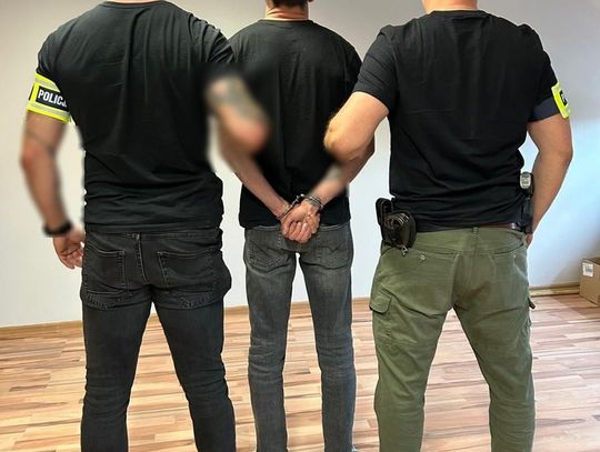 Poszukiwany członek gangu przez dwa lata umykał policji. Ciągle przeprowadzał się do różnych miast