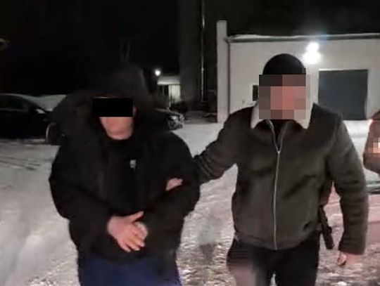 Poszukiwany diler ukrywał się przed policją w domu kolegi. Wytropili go "łowcy głów"