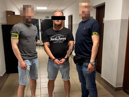 Poszukiwany diler ukrywał się w Holandii, ale wrócił do Polski na mecz. Zatrzymali go na trybunach