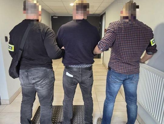 Poszukiwany mężczyzna zapadł się pod ziemię, ale w końcu musiał iść do lekarza. Został zatrzymany w szpitalu