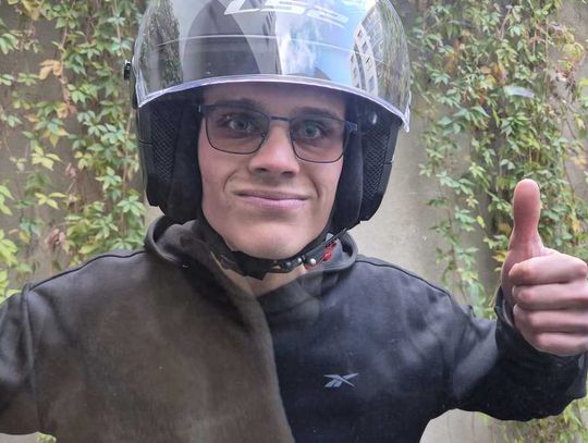 Poszukiwany mężczyzna ze zdjęcia. Sprawa dotyczy uszkodzenia Toyoty Land Cruiser