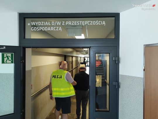 Poszukiwany oszust chciał zaciągnąć kredyt na cudze dane. Udałoby się, gdyby nie czujność policji