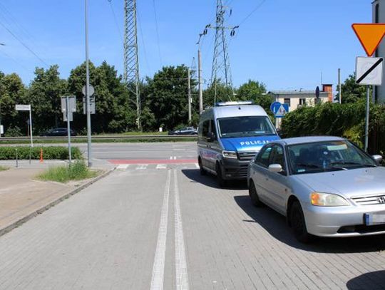 Potrącił rowerzystkę i dlatego wpadł. Mężczyzna miał wyrok do odsiedzenia, a do tego jechał pijany