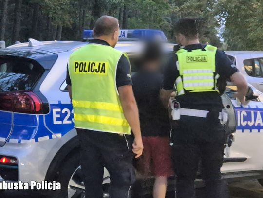 Prowadził naćpany, wpadł przez brak pasów. Po odbiór auta przyjechał... poszukiwany właściciel