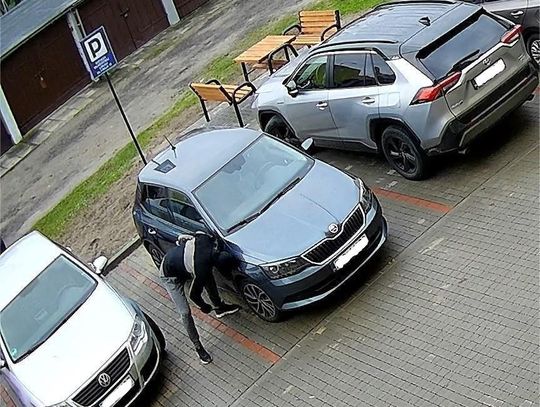 Przebijał opony w samochodach i groził ludziom. 26-latek odpowie za całą serię przestępstw Przebijał opony w samochodach i groził ludziom. 26-latek odpowie za całą serię przestępstw