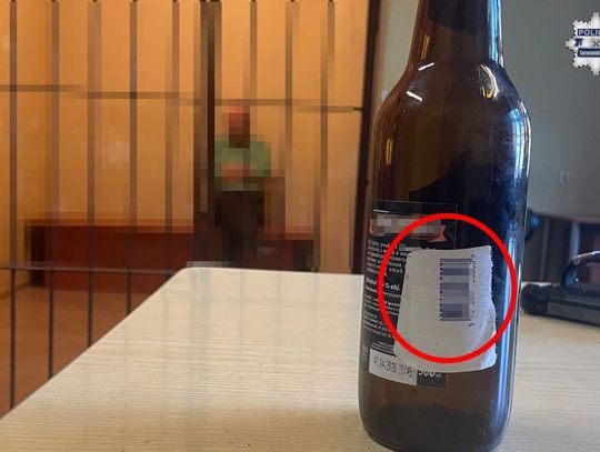 Przekleił kod kreskowy na butelkę po piwie, żeby zdobyć 50 groszy. Grożą mu za to 2 lata więzienia