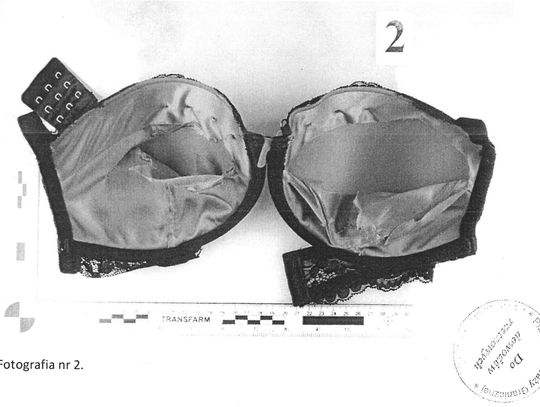 Przemycali kokainę w bieliźnie i opakowaniach po słodyczach. W gangu pięć kobiet i dwóch mężczyzn