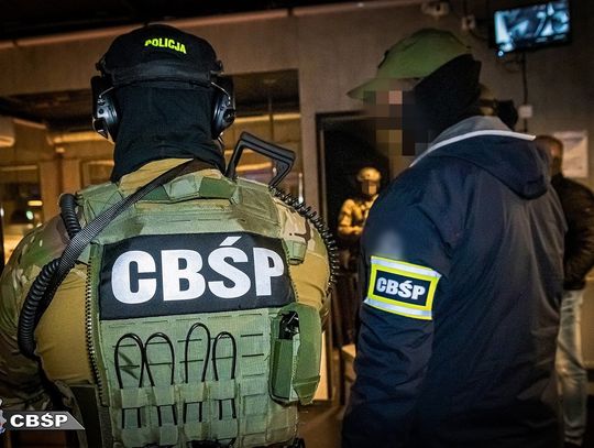 Przez 16 lat prowadzili agencję towarzyską. CBŚP rozbiło zorganizowany gang sutenerów