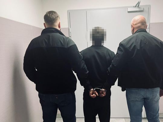 Przyjęła syna pod dach, dzień później ją zamordował. 38-latek resztę życia może spędzić w więzieniu