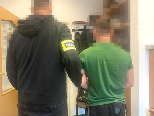 Przypadkowe zderzenie skończyło się pobiciem. Dwaj mężczyźni zatrzymani