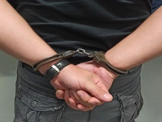 Przyszedł sprawdzić trzeźwość przed powrotem z urlopu. Z komisariatu pojechał prosto do więzienia
