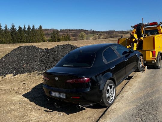 Rajd pijanego 24-latka z 13-letnim bratem na pokładzie. Pędził Alfą Romeo 156 km/h