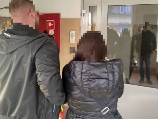 Randka z Internetu zamieniła się w pułapkę. Odurzyły mężczyznę i wypłaciły pieniądze z jego konta