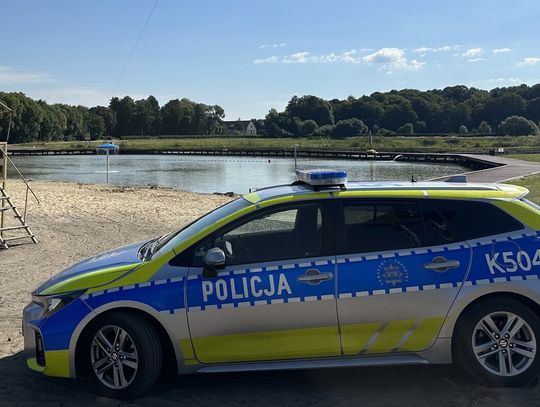 Ratownik wyciągnął z wody tonącą 36-latkę. Przyszła na kąpielisko mając ponad 5 promili we krwi