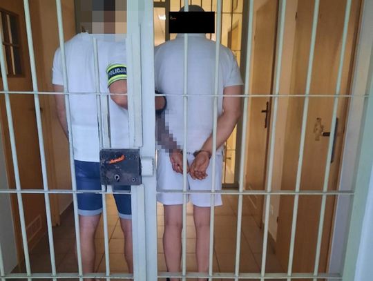 Recydywista zrywał z ludzi złotą biżuterię. Sprzedawał ją, a pieniądze przeznaczał na zakup heroiny