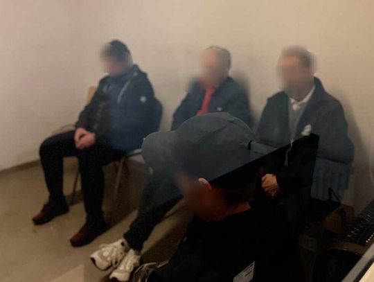Remontowali sklep, a po godzinach go okradali. Policjanci zatrzymali ekipę budowlańców