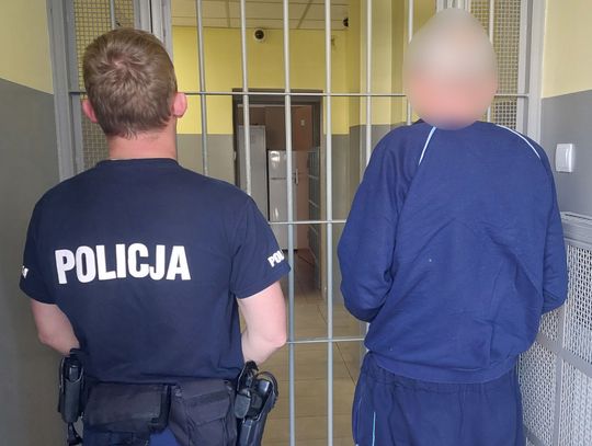 Rodzinna awantura zakończona krwawym finałem. 65-latek odpowie za usiłowanie zabójstwa siostrzeńca