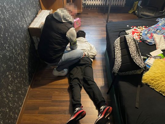 Rozbita zorganizowana grupa przestępcza. Ukraińcy wyłudzali pieniądze podszywając się pod bankierów