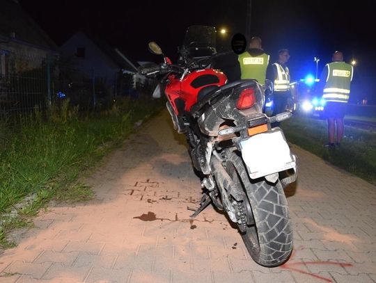 Rozpędzony motocykl wjechał w betonowy słup. Młody kierowca i pasażerka zginęli na miejscu
