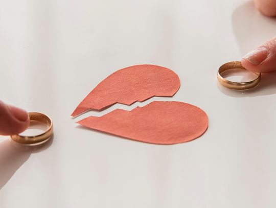 Rozwód bez orzekania vs z winą – decyzja strategiczna z perspektywy adwokata Rozwód bez orzekania vs z winą – decyzja strategiczna z perspektywy adwokata