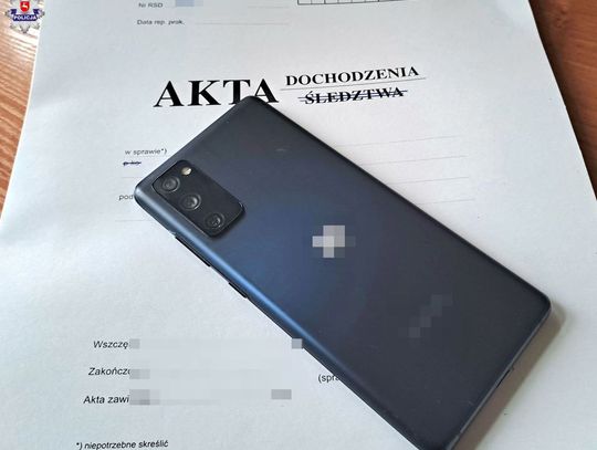 Rumuni okradali klientów klubu w Warszawie. Wykorzystując nieuwagę zabierali im telefony i portfele