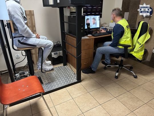 Ścigany europejskim listem gończym 24-latek w końcu zatrzymany. Podczas nalotu schował się w szafie