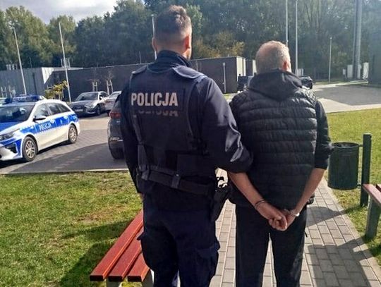 Ścigany europejskim listem gończym wpadł przed prędkość. Przy 50-latku znaleźli kokainę i haszysz