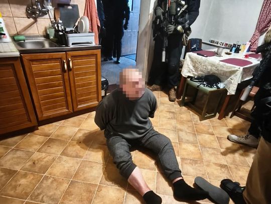 Ścigany za brutalne rozboje ukrywał się przez 19 lat. Zerwał z rodziną i wiódł nocny tryb życia