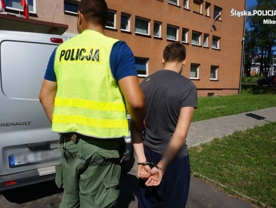 Sebolom zachciało się zabawy w gangsterkę. Porwali chłopaka i wywieźli do lasu