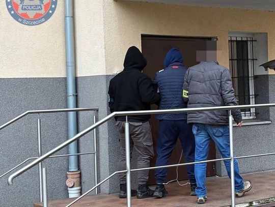 Seryjny włamywacz zatrzymany po akcji policji. Narobił strat na ponad 400 tysięcy złotych