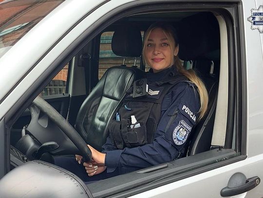 Sklepowy złodziej szarpał ochroniarza. Obezwładniła go policjantka na wolnym