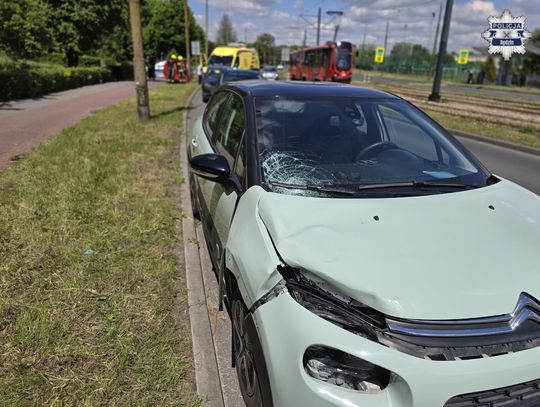 Śmiertelne potrącenie na pasach. 75-letni kierowca potrącił o rok młodszą pieszą