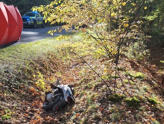 Śmiertelne zderzenie skutera z BMW. Kierujący jednośladem zginął na miejscu