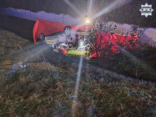 Śmiertelny wypadek na skrzyżowaniu. 22-latka zginęła, kierowca zatrzymany