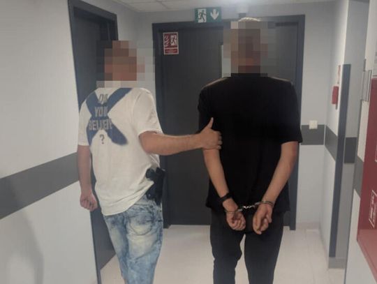 Spłoszony złodziej porzucił auto na miejscu przestępstwa. Dzień później chciał odebrać je z komendy