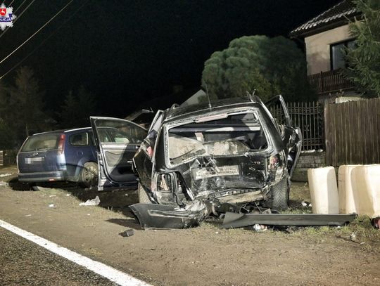 Spowodował groźny wypadek, po przyjeździe policji wyznał, że wypił prawie pół litra wódki