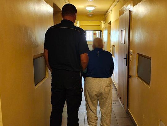 Spryskała siedzenia w pociągu śmierdzącą substancją. Składy musiały zostać wyłączone z ruchu