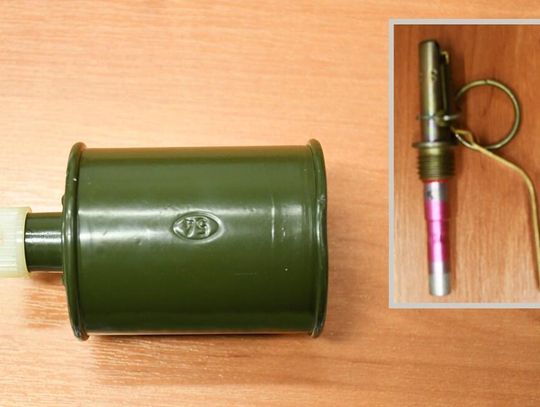 Sprzątała garaż po byłym mężu i znalazła granat. Zamiast wezwać policję zaniosła go na komisariat
