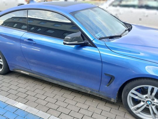Sroga kara dla recydywisty drogowego w bmw. Aż 7200 zł mandatu za prędkość i szyby. Nie przyjął go